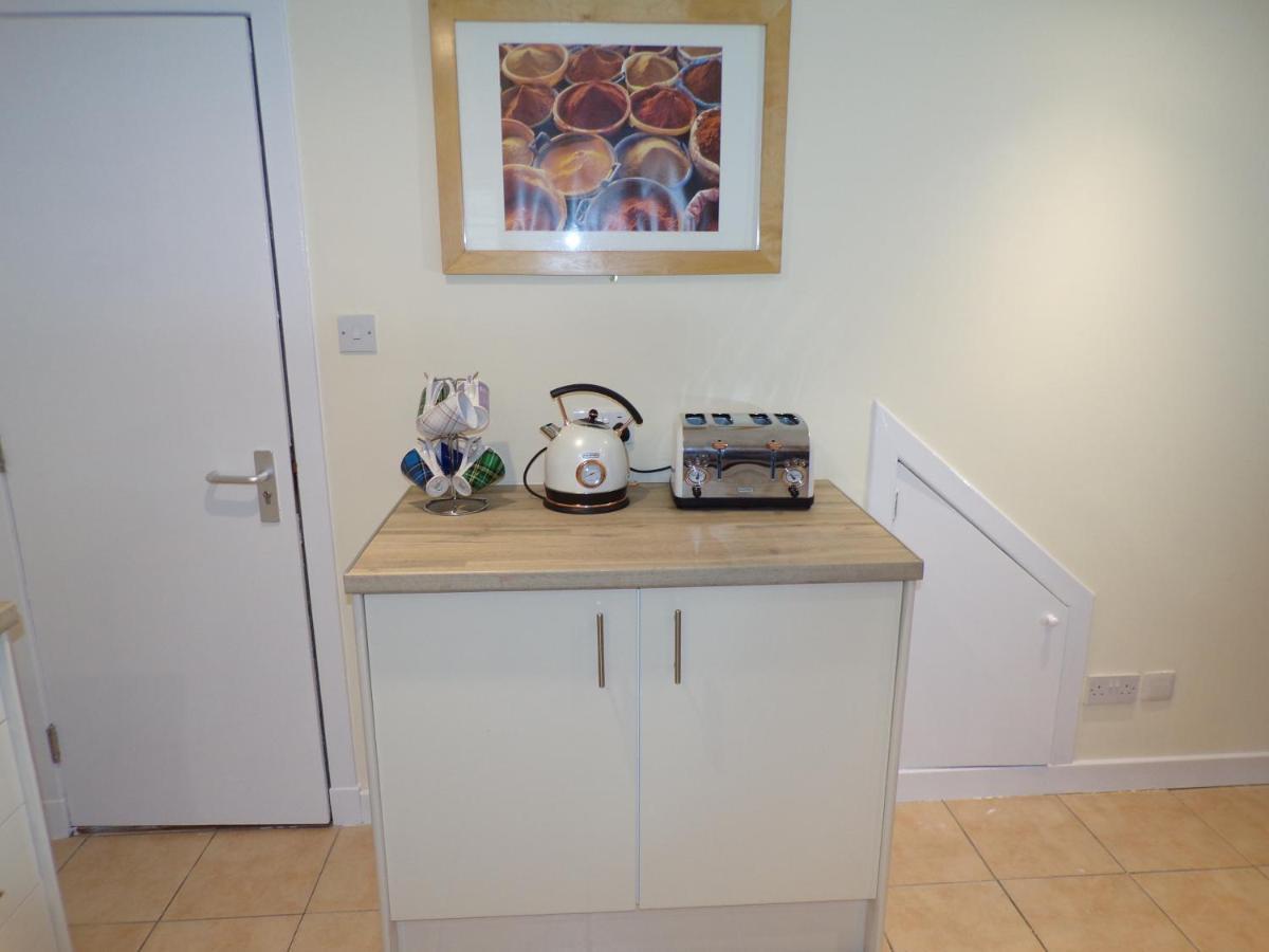 Whinstone Holiday Home In Falkland - Sleeps 8 Exterior foto
